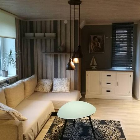 Quiet Place With Garden Studio Apartment Tallinn Exterior photo